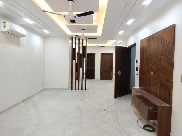 6 BHK Independent House in Sector 41 for rent Gurgaon. The reference number is 11983205