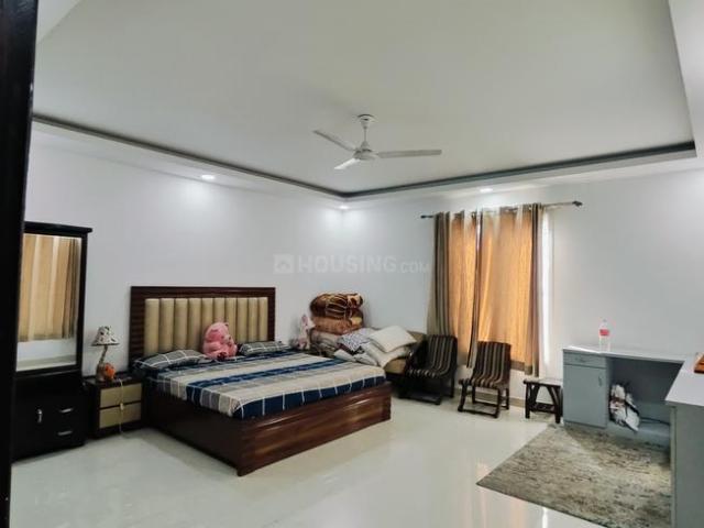 6 BHK Independent House in Sector 47 for resale Noida. The reference number is 19841318