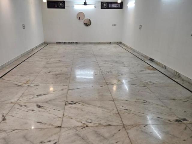 6 BHK Independent House in Sector 50 for resale Noida. The reference number is 15041229