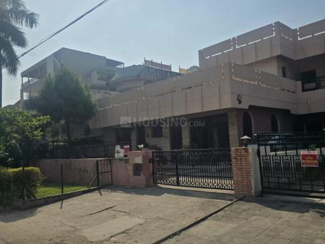 6 BHK Independent House in Sector 60 for resale Mohali. The reference number is 18821269