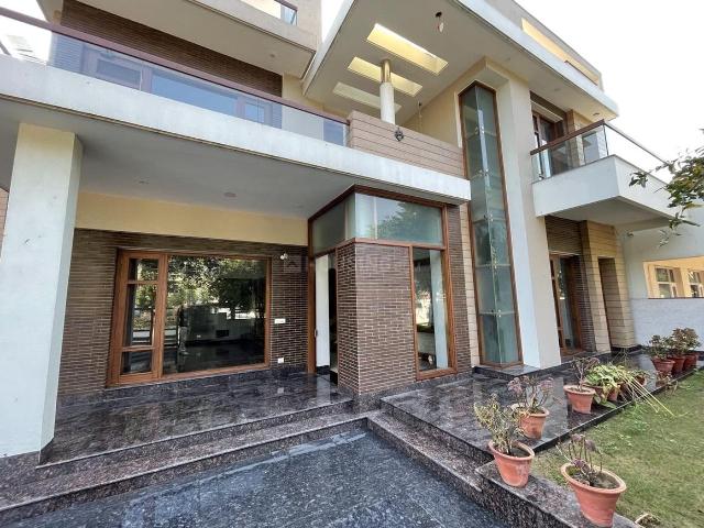 6 BHK Independent House in Sector 61 for resale Mohali. The reference number is 17856833