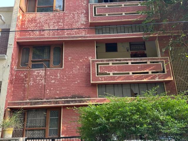 6 BHK Independent House in Sector 64 for resale Mohali. The reference number is 19810027
