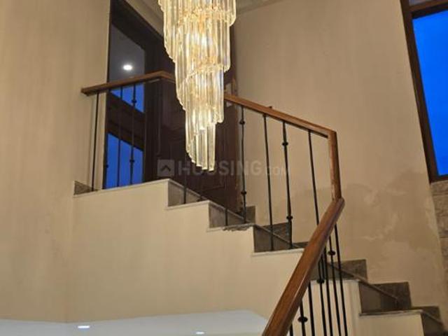 6 BHK Independent House in Sector 70 for resale Mohali. The reference number is 20905300