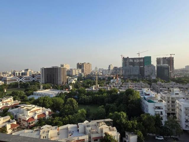 6 BHK Penthouse in Thaltej for resale Ahmedabad. The reference number is 20234083