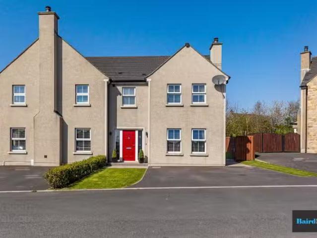 6 Bramley Meadows