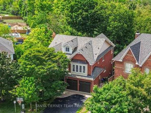 6 Braddock Court, Whitby, ON, L1M 2N1 house for sale | Listing ID E12317 | Royal LePage