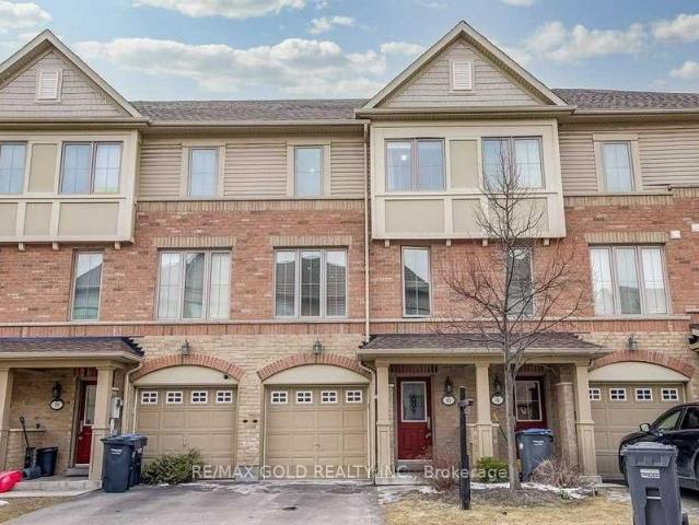 6 Cailiff Street, Brampton | 3+1Beds/3Bath, Townhouse, $3,300/mo | Condos. Ca