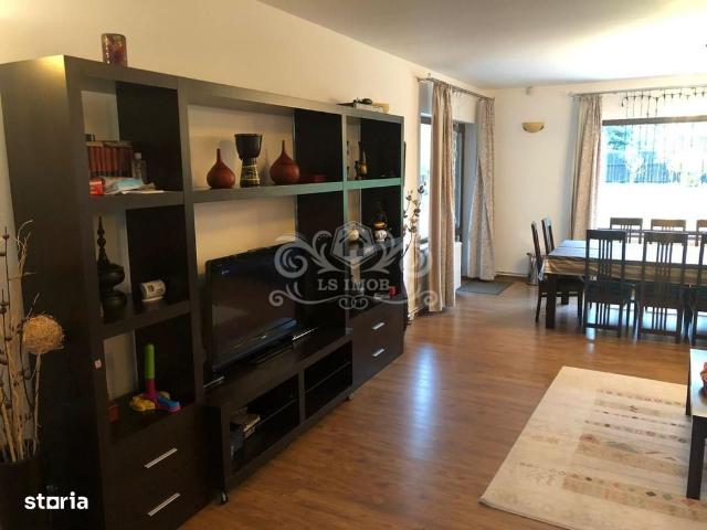 6 camere, casa de vanzare Brasov judet, Timisu de Sus 6278 •