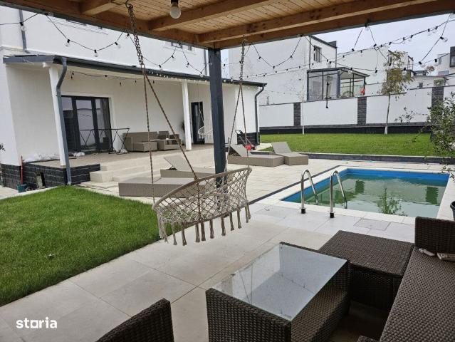 Vila de lux cu piscina, complet mobilata si utilata Bucium Lidl