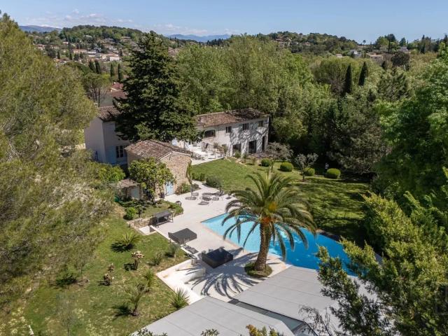 6 Chambres Villa Alpes Maritimes Vente MZiMO3050