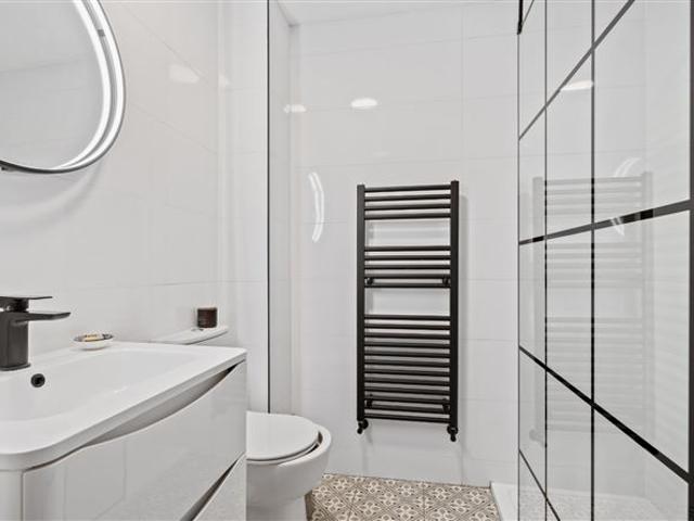 400,000 | 6 Church Park Lawn, Harolds Cross, Dublin 6w DNG Terenure 4986 MyHome. Ie Residential