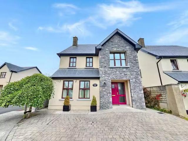 6 Cluain Gearrain, Quin, Ennis, Co. Clare, V95F291 is for sale