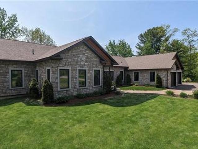 6 Cofell Avenue, Massey, ON, P0P 1P0 house for sale | Listing ID 2120 | Royal LePage