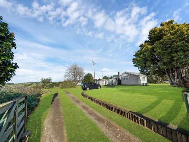 6 Colbeck Road, Awhitu, Franklin