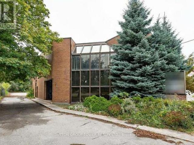 6 Collinsgrove Road, Toronto, ON, M1E 3S4 commercial for sale | Listing ID E12849 | Royal LePage
