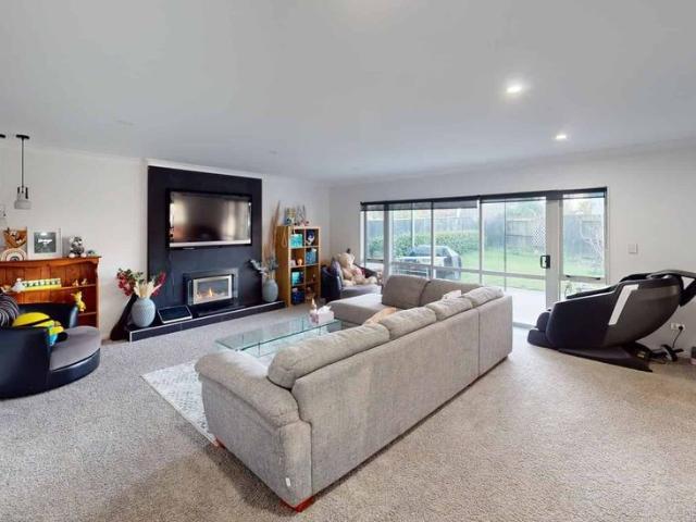 6 D'urville Place, Kelvin Grove