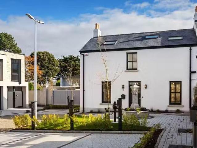 6 Dalkey Forge, Barnhill Road, Dalkey, Co. Dublin, A96H9V6 is.