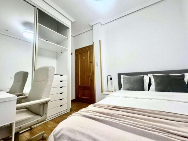 6 Dormitorio Shared Living/Roommate Madrid Madrid 100233409