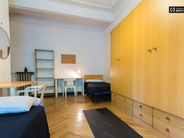 6 Dormitorio Shared Living/Roommate Madrid Madrid 101771209