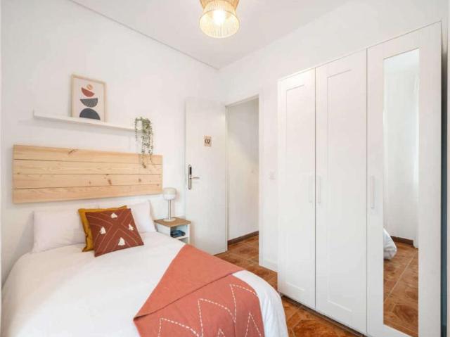 6 Dormitorio Shared Living/Roommate Madrid Madrid 102718562