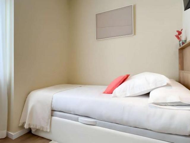 6 Dormitorio Shared Living/Roommate Madrid Madrid 87088812
