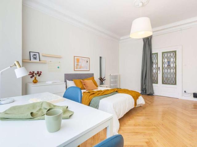 6 Dormitorio Shared Living/Roommate Madrid Madrid 96913848