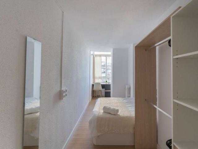 6 Dormitorio Shared Living/Roommate Madrid Madrid 98343471