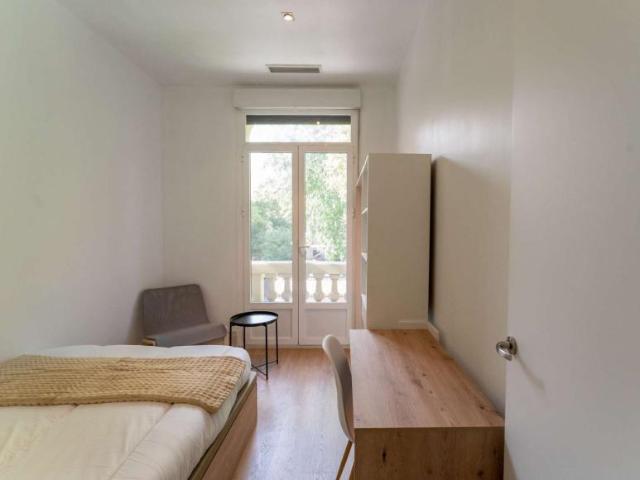 6 Dormitorio Shared Living/Roommate Madrid Madrid 98343665