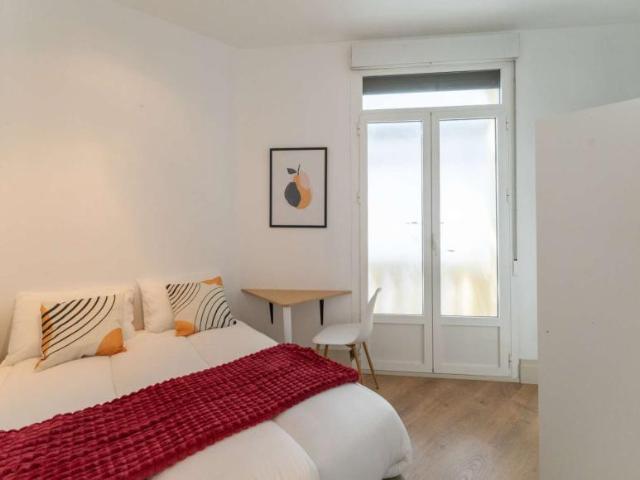 6 Dormitorio Shared Living/Roommate Madrid Madrid 98343705