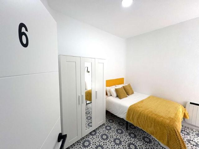 6 Dormitorio Shared Living/Roommate Granada Granada 94796501