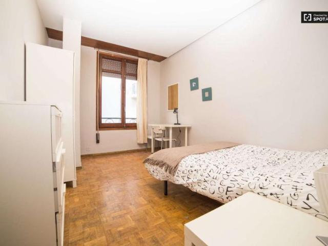 6 Dormitorio Shared Living/Roommate Valencia Valencia 100306543