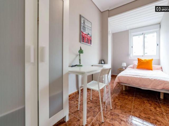 6 Dormitorio Shared Living/Roommate Valencia Valencia 102918403