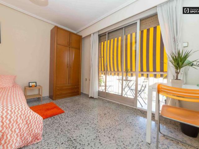 6 Dormitorio Shared Living/Roommate Valencia Valencia 103491140
