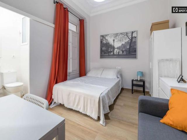 6 Dormitorio Shared Living/Roommate Valencia Valencia 103491134