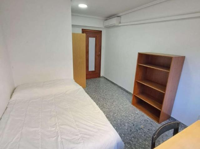 6 Dormitorio Shared Living/Roommate Valencia Valencia 103925411