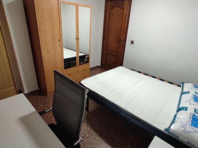 6 Dormitorio Shared Living/Roommate Valencia Valencia 103925412