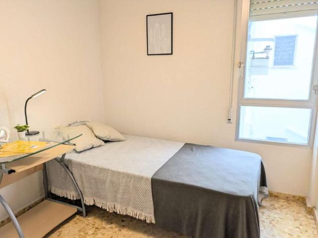 6 Dormitorio Shared Living/Roommate Valencia Valencia 104365478