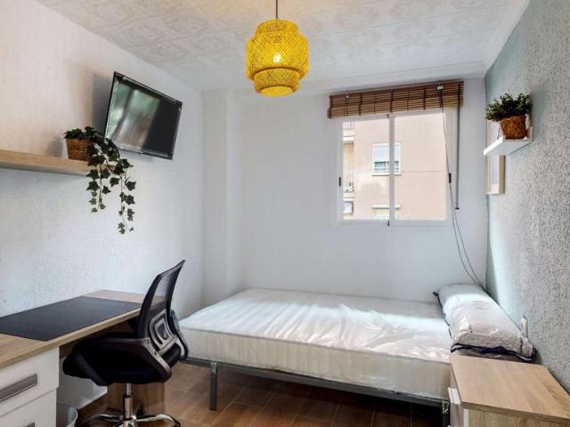 6 Dormitorio Shared Living/Roommate Valencia Valencia 104845472