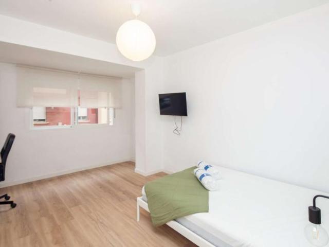 6 Dormitorio Shared Living/Roommate Valencia Valencia 104845430