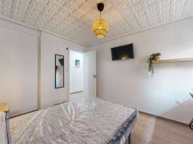 6 Dormitorio Shared Living/Roommate Valencia Valencia 104845609