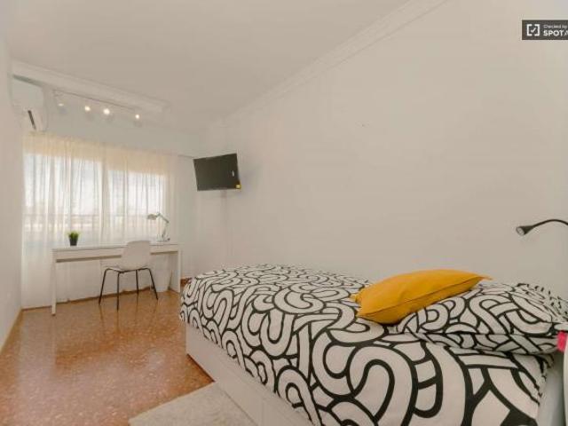 6 Dormitorio Shared Living/Roommate Valencia Valencia 75515400