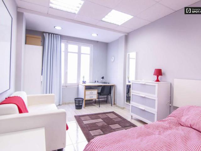 6 Dormitorio Shared Living/Roommate Valencia Valencia 94118822