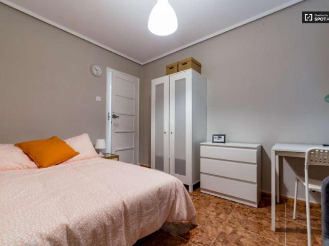 6 Dormitorio Shared Living/Roommate Valencia Valencia 91326994