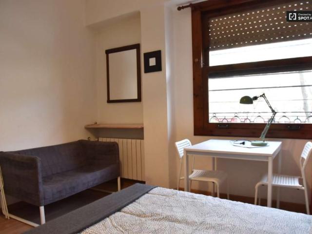6 Dormitorio Shared Living/Roommate Valencia Valencia 91327285