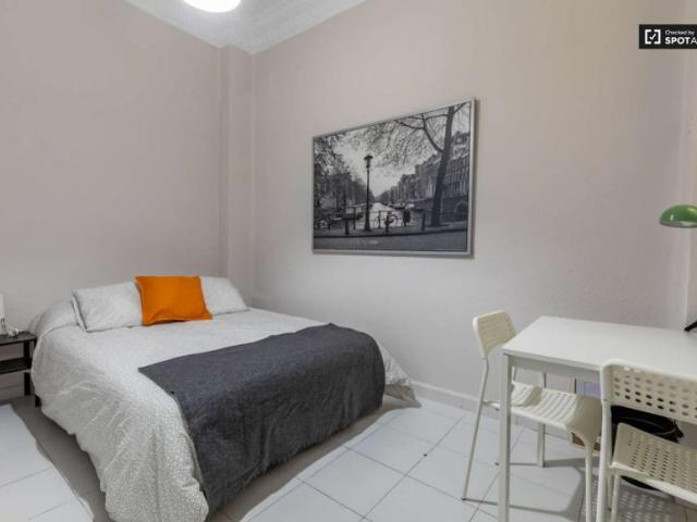6 Dormitorio Shared Living/Roommate Valencia Valencia 91327839