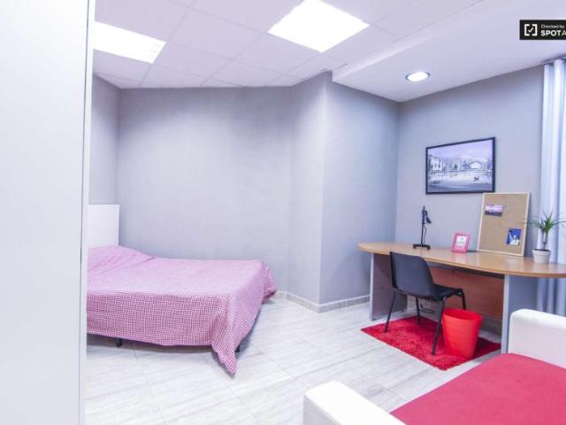 6 Dormitorio Shared Living/Roommate Valencia Valencia 91328823