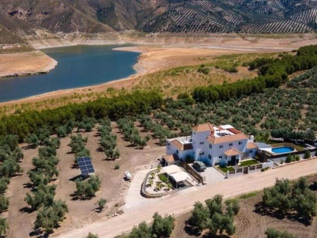 6 Dormitorio Villa Córdoba Andalusia LS100612791