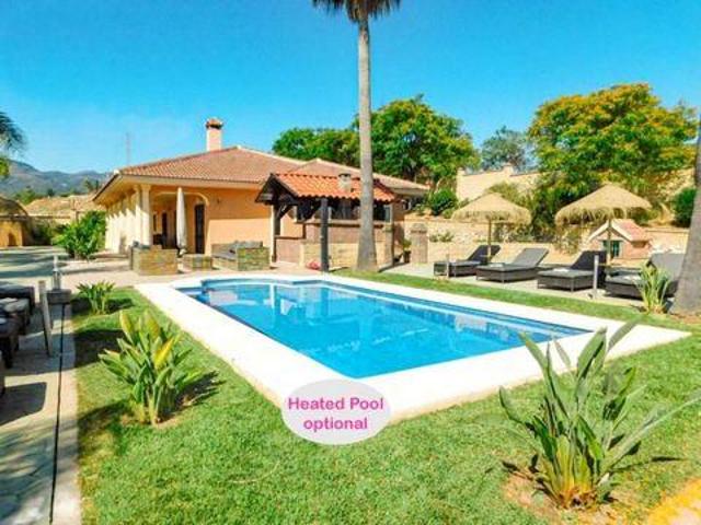 6 Dormitorio Villa Alhaurín De La Torre Andalucía 98303444