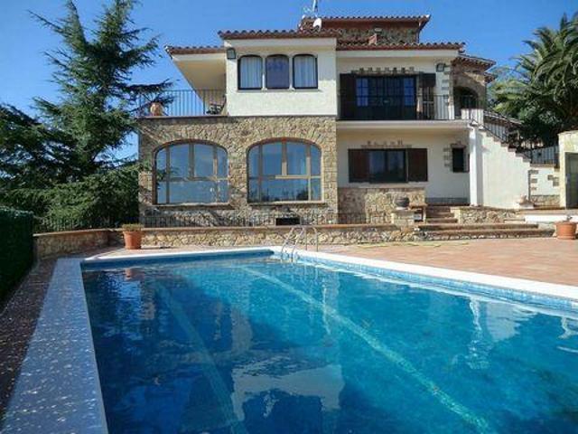 6 Dormitorio Villa Sant Feliu De Guíxols CataluñaCatalonia LS90125002
