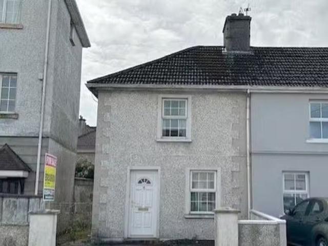 6 Emer Terrace, Kickham Street, Thurles, Co. Tipperary, E41X2N.